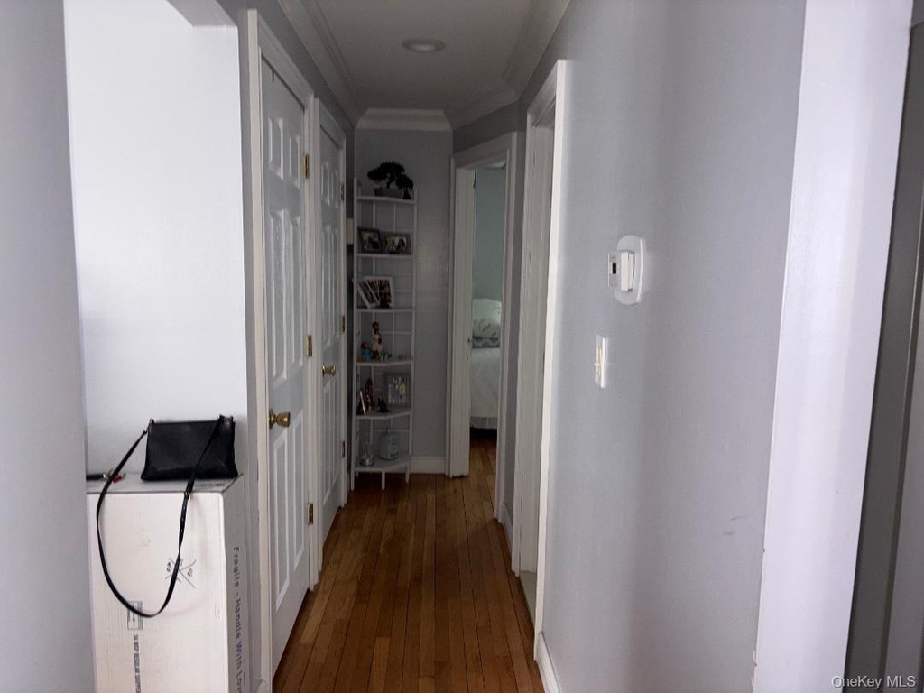 223 Audley Court S - Photo 11