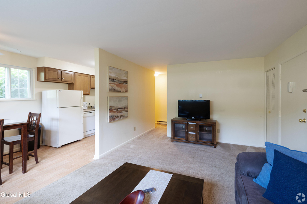 2568 Western Avenue - Photo 3