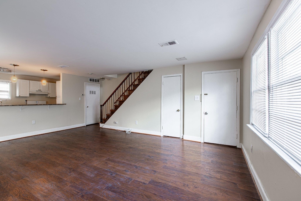 430 N Patrick Street - Photo 4