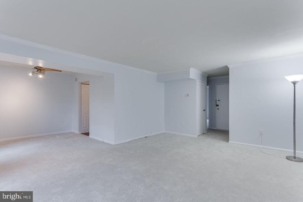26 Canterbury Square - Photo 8