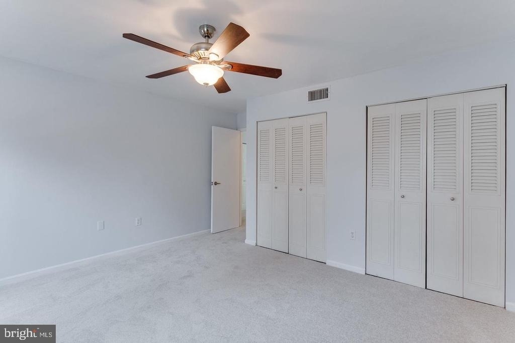26 Canterbury Square - Photo 11