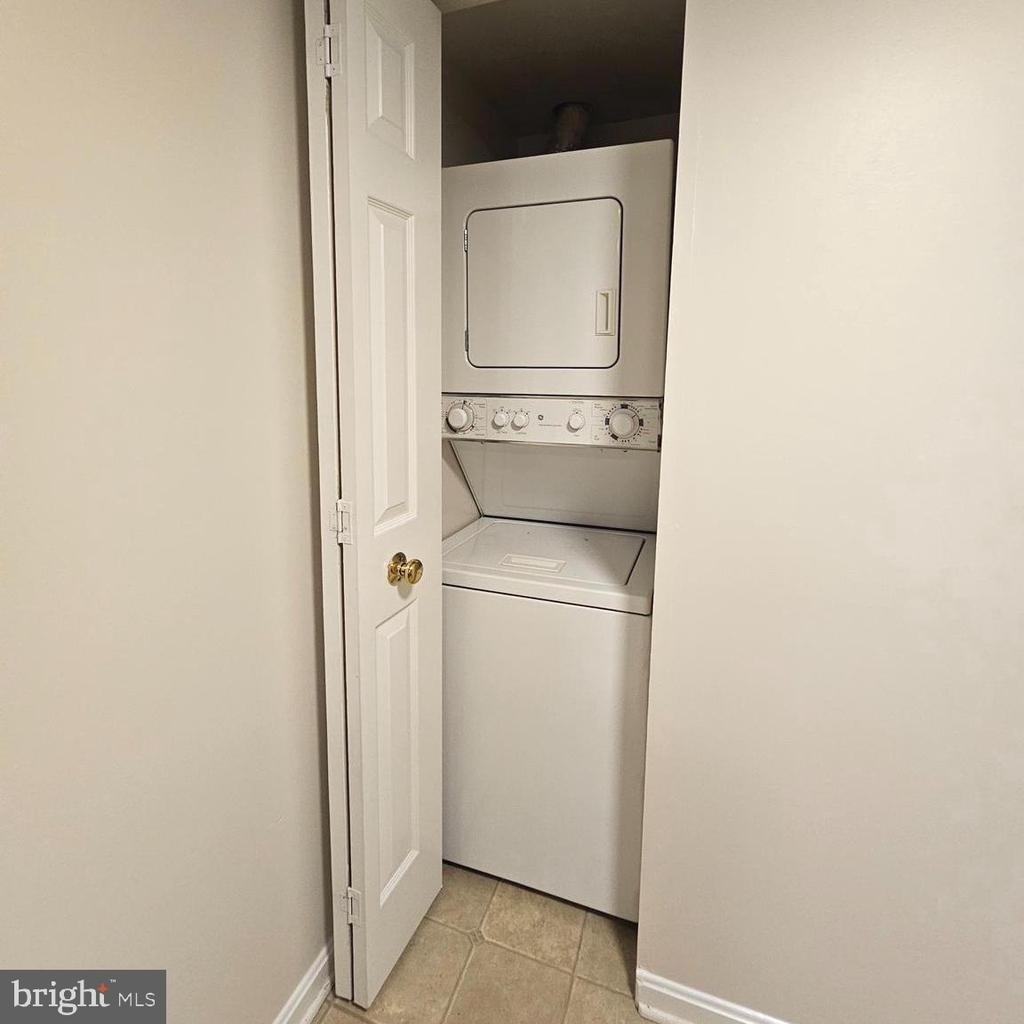 505 E Braddock Road E - Photo 12
