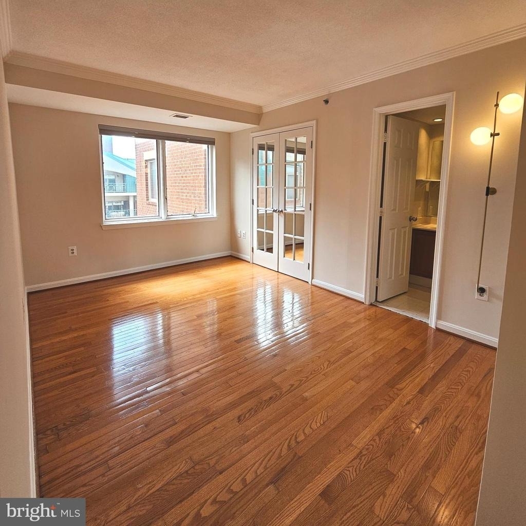 505 E Braddock Road E - Photo 23