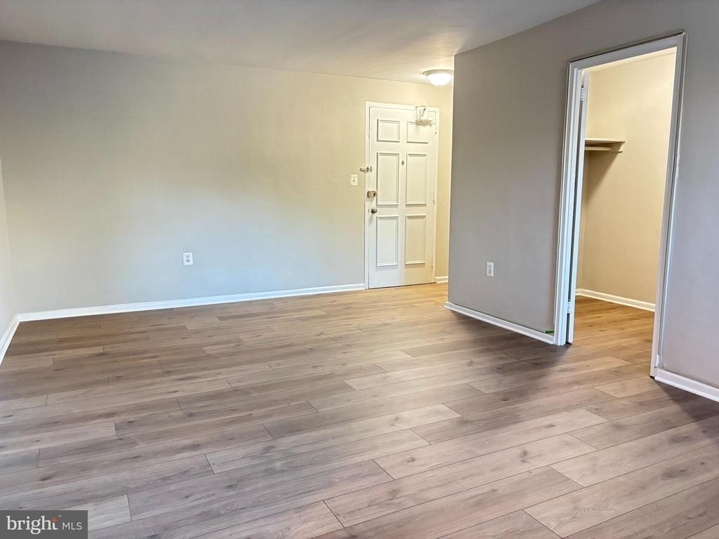 1300 S Arlington Ridge Road - Photo 3