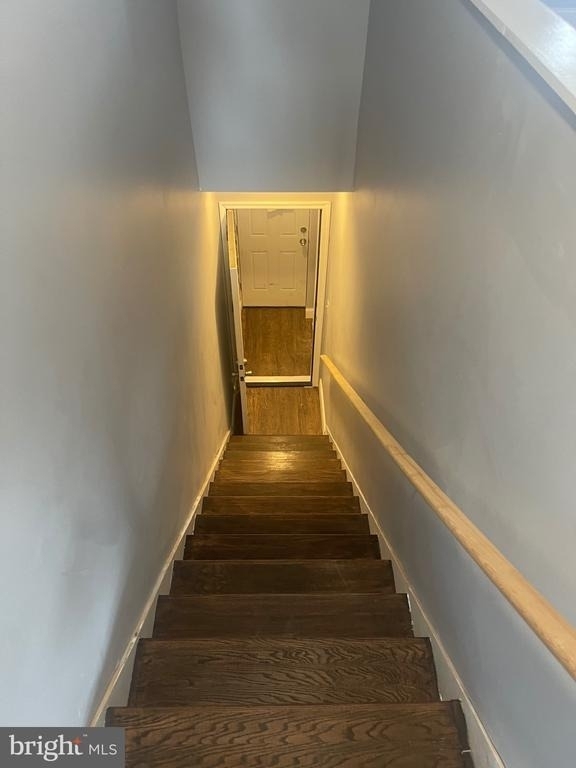 5618 Appletree Street - Photo 1