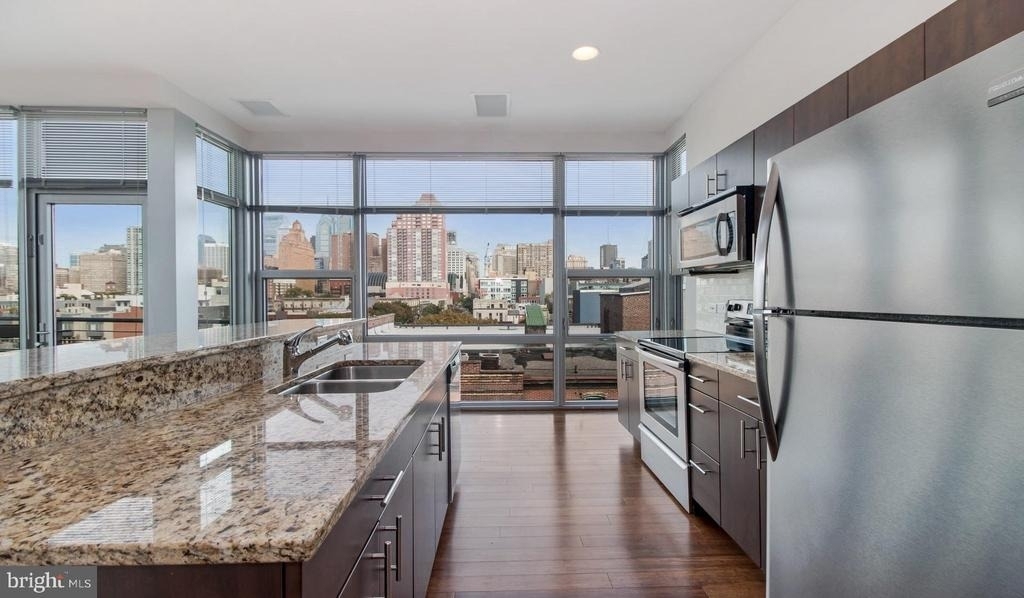 777 S Broad Street - Photo 1