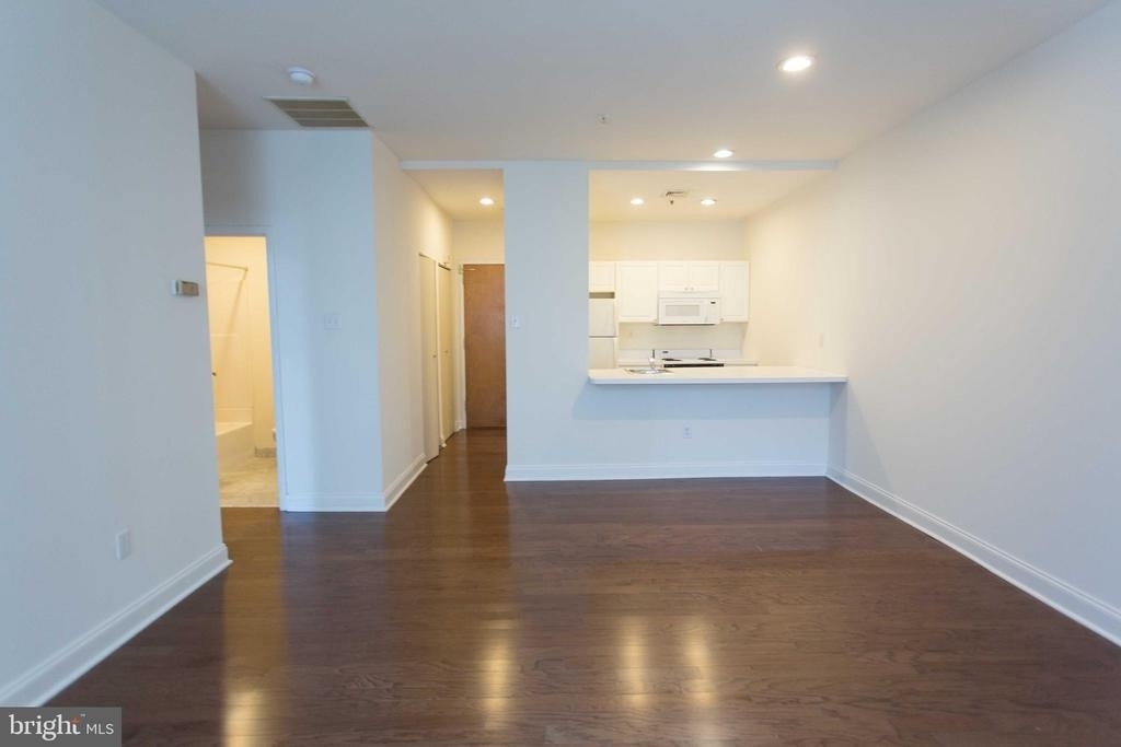 1600-2 Walnut Street - Photo 13