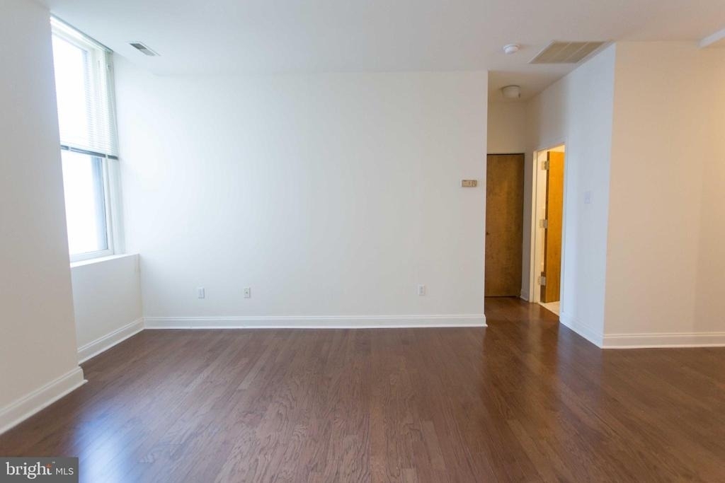 1600-2 Walnut Street - Photo 12