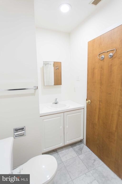 1600-2 Walnut Street - Photo 16