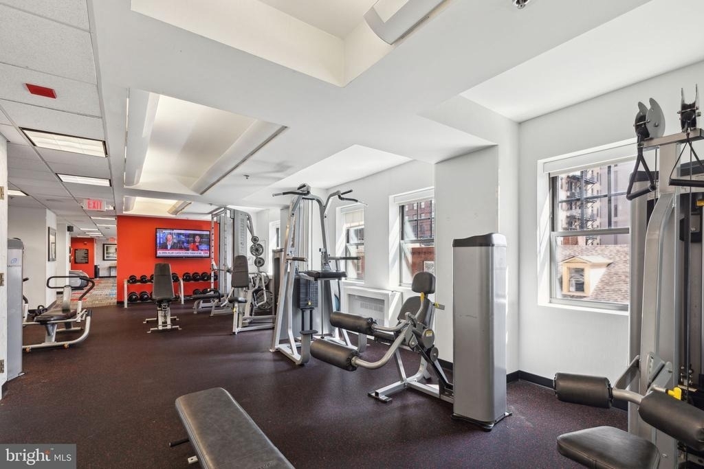 1701 Locust Street - Photo 13