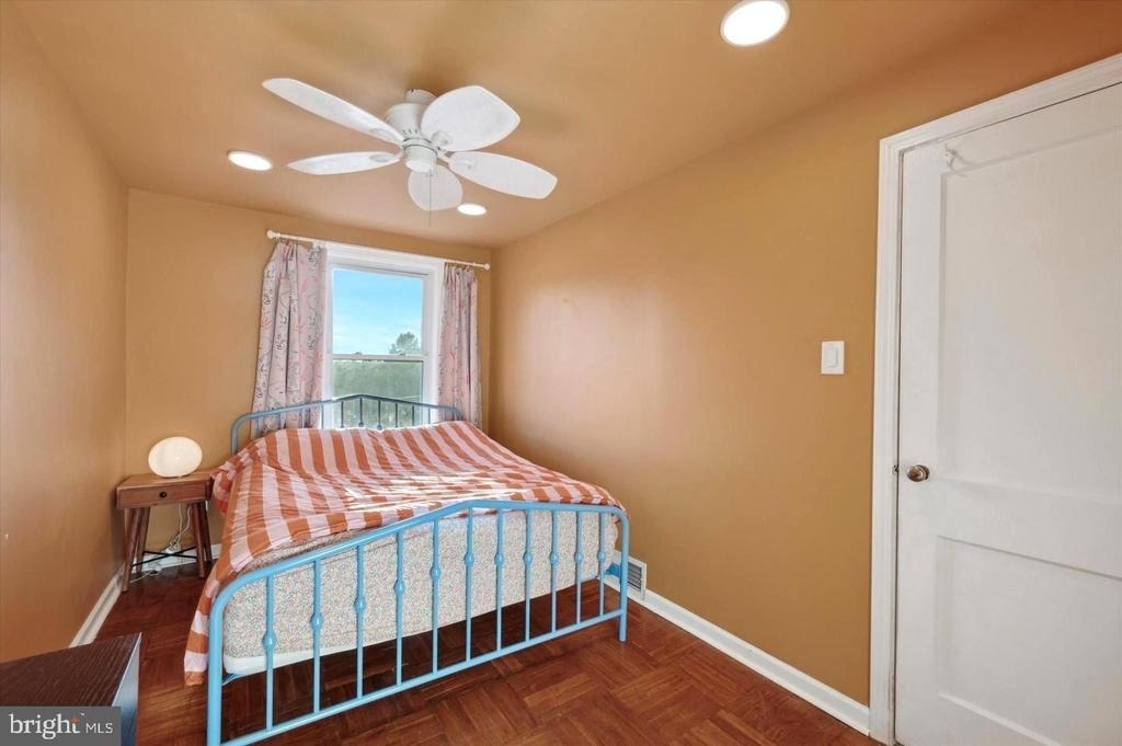 4572 Manayunk Avenue - Photo 13