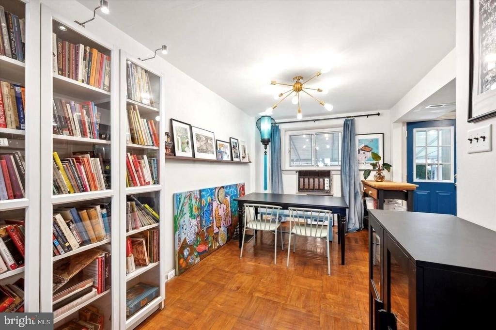 4572 Manayunk Avenue - Photo 7