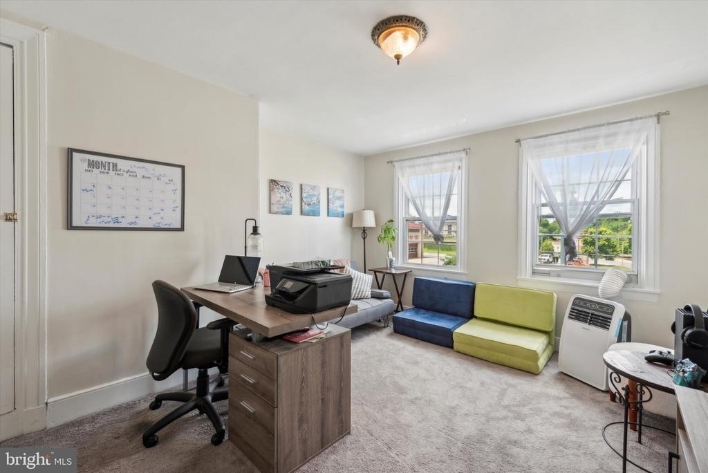 20 S Village Avenue - Photo 7