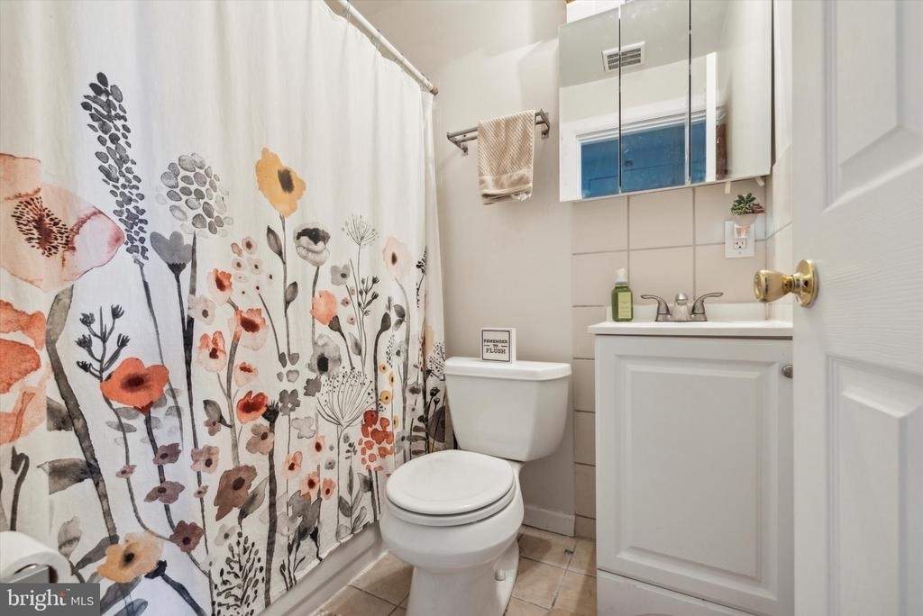 20 S Village Avenue - Photo 8