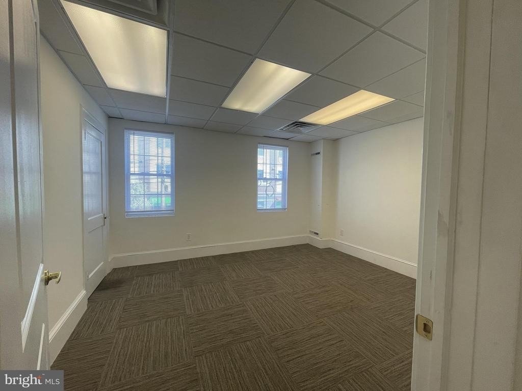 200 High Street W - Photo 9