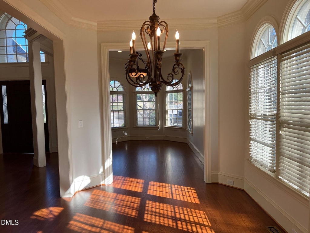 3316 Darien Drive - Photo 4