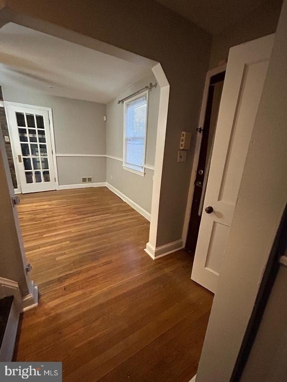 2707 Fairlawn Street - Photo 3