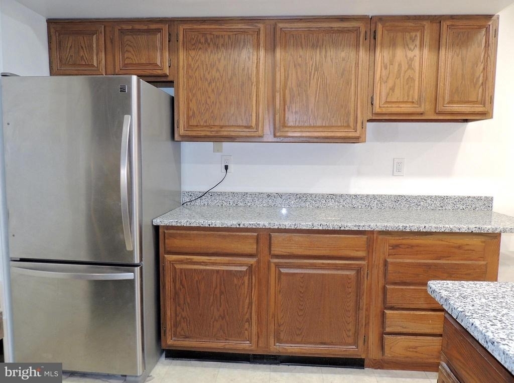 12206 Maycheck Lane - Photo 10