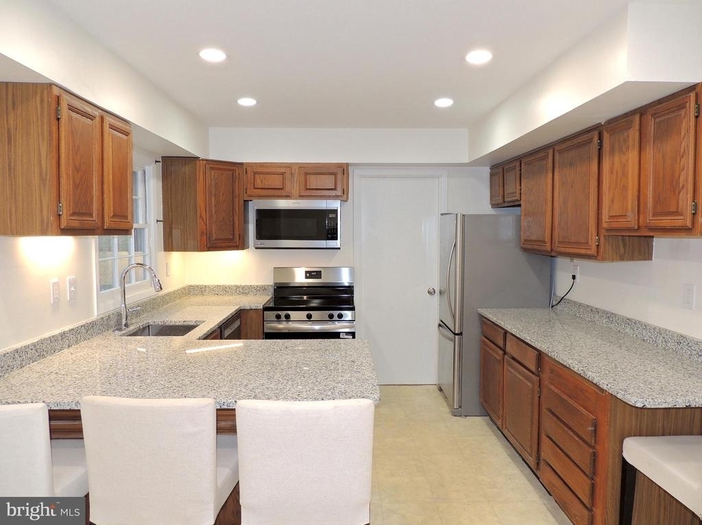 12206 Maycheck Lane - Photo 11