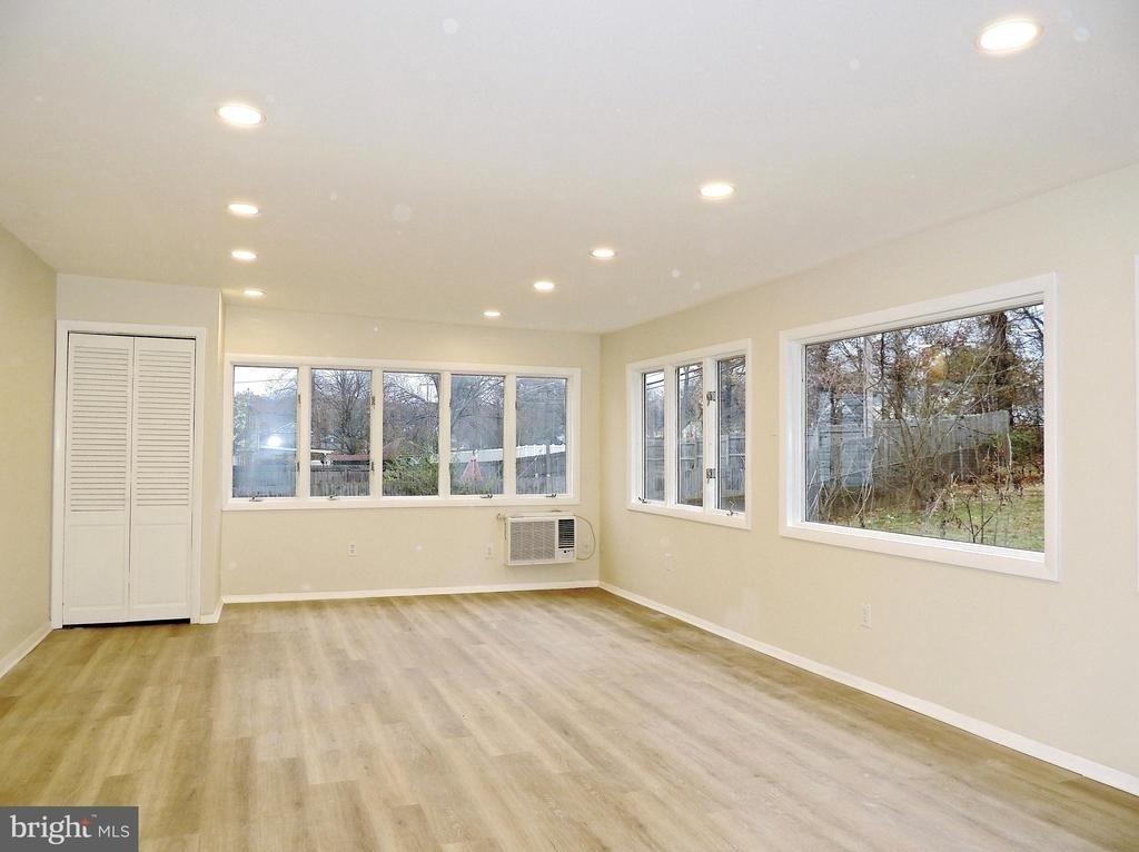 12206 Maycheck Lane - Photo 5