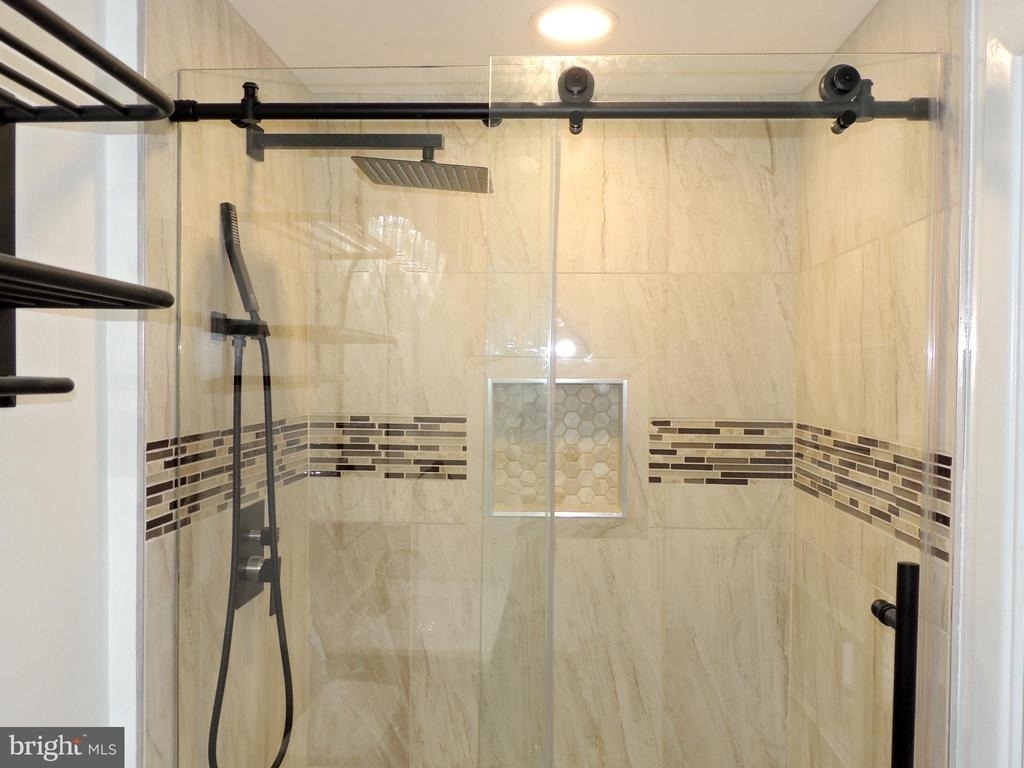 12206 Maycheck Lane - Photo 24