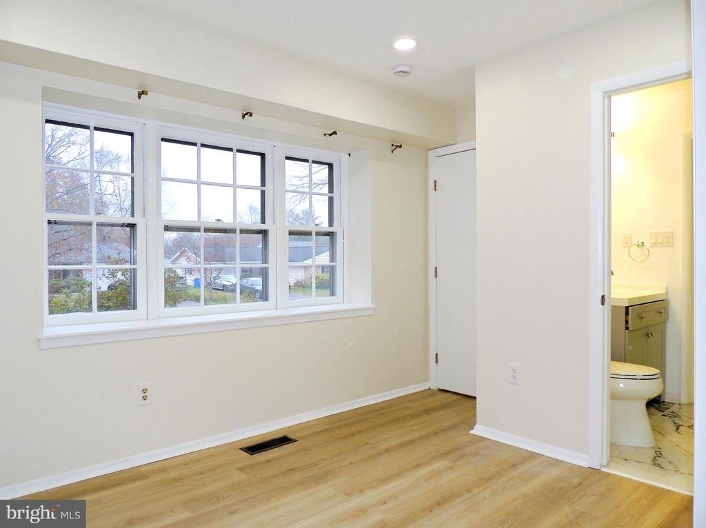 12206 Maycheck Lane - Photo 12