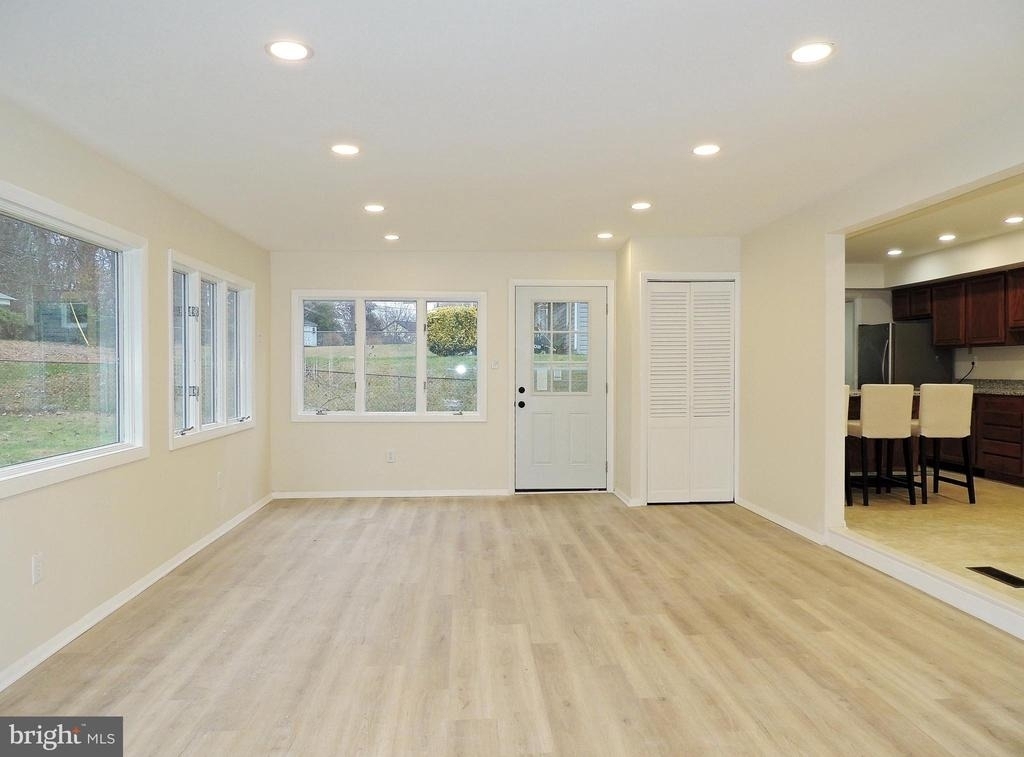 12206 Maycheck Lane - Photo 6