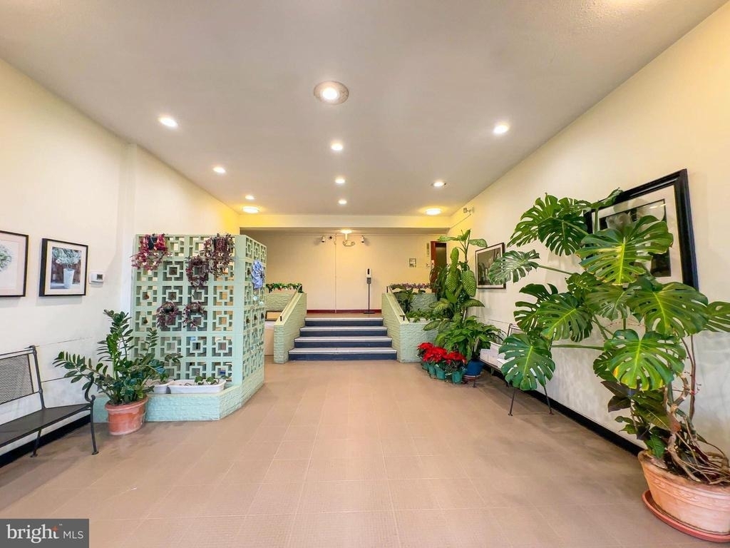 614 Sligo Avenue - Photo 5