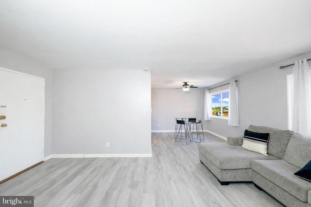 614 Sligo Avenue - Photo 12