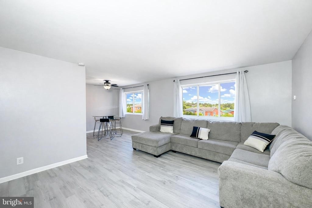 614 Sligo Avenue - Photo 9