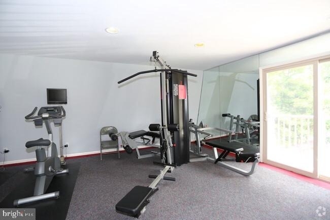 200 Idlewild Road - Photo 7