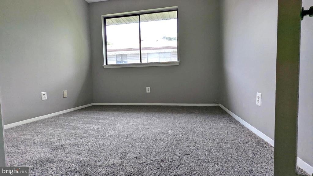 1703 Fountain Rock Way - Photo 8