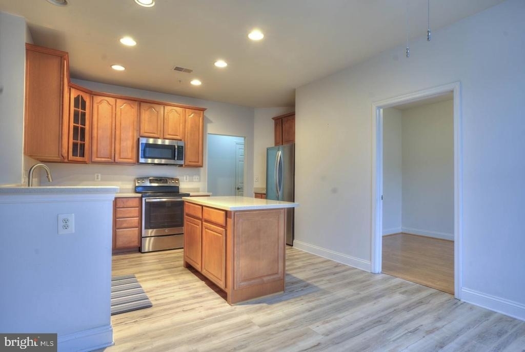 4805 Mantlewood Way - Photo 10