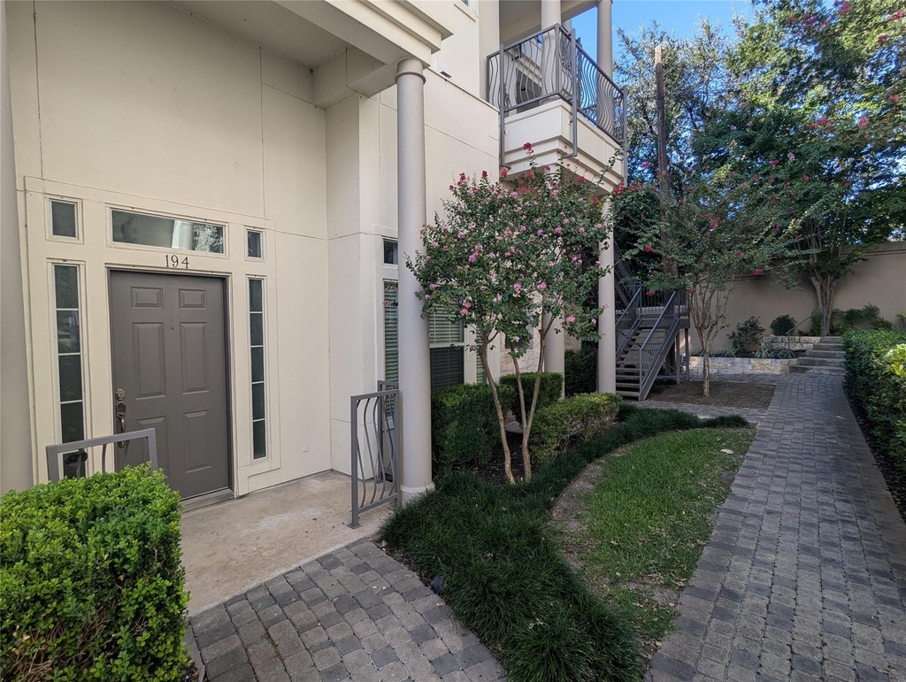 2918 Ranch Road 620 N - Photo 27