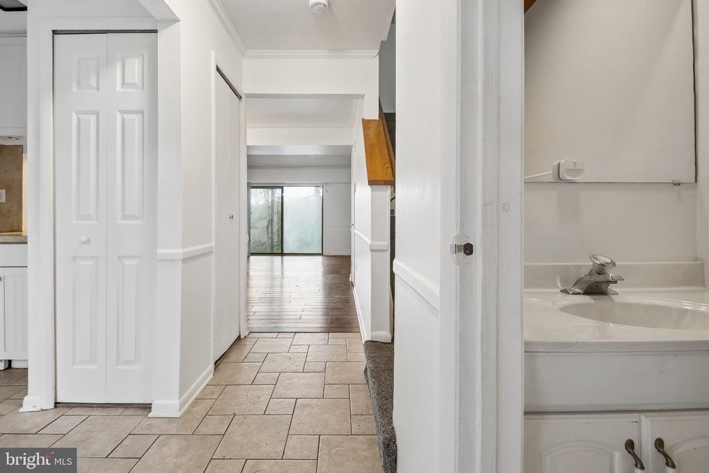 10 Pine Bark Court - Photo 4