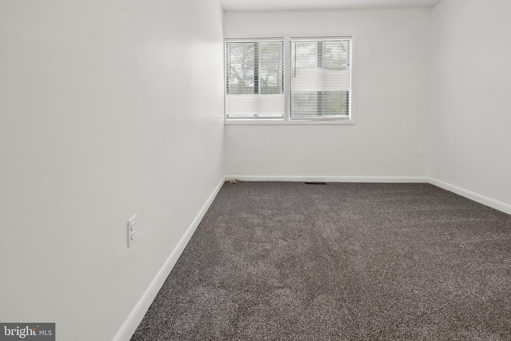 10 Pine Bark Court - Photo 11