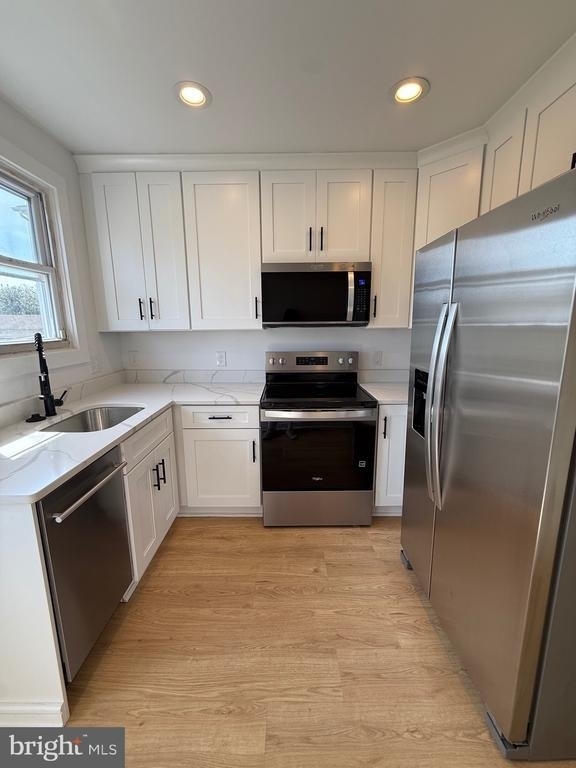 2125 Oakland Road - Photo 2