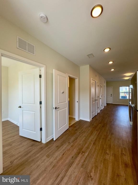 5902 Arizona Avenue - Photo 3