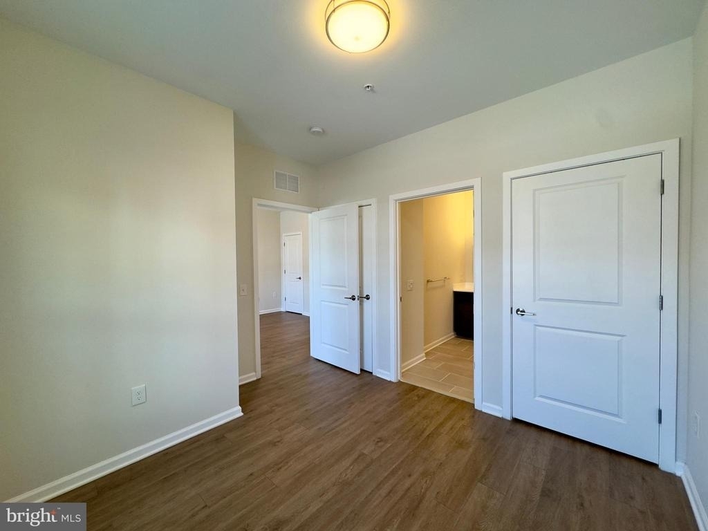 5902 Arizona Avenue - Photo 12