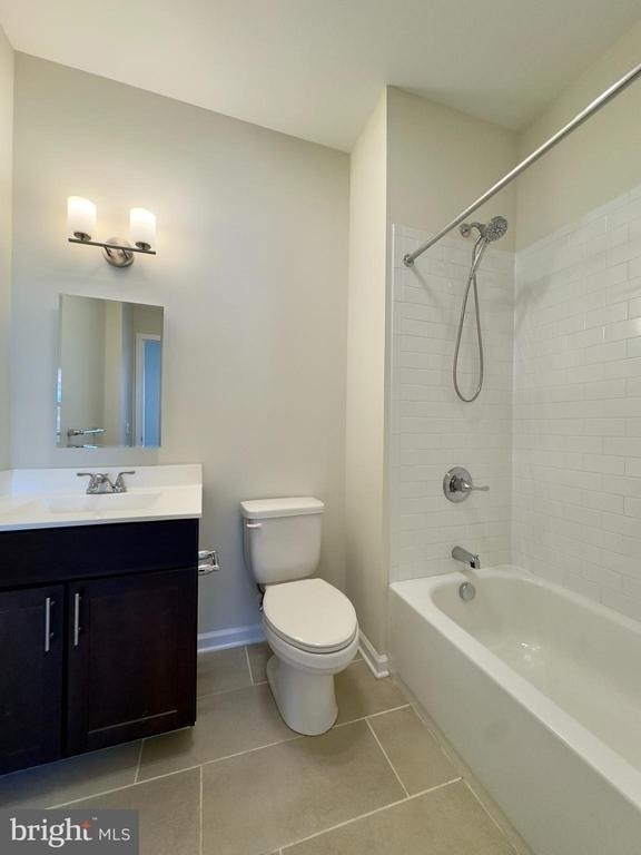 5902 Arizona Avenue - Photo 1
