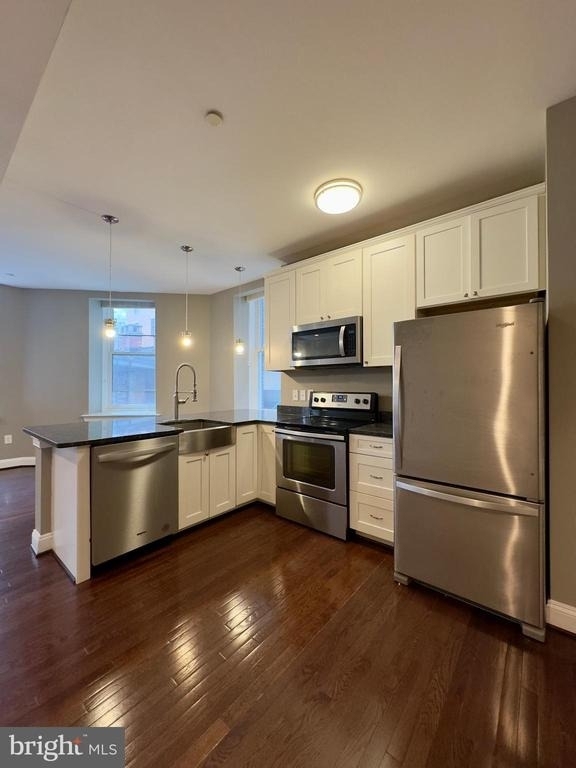 208 E Redwood Street - Photo 6