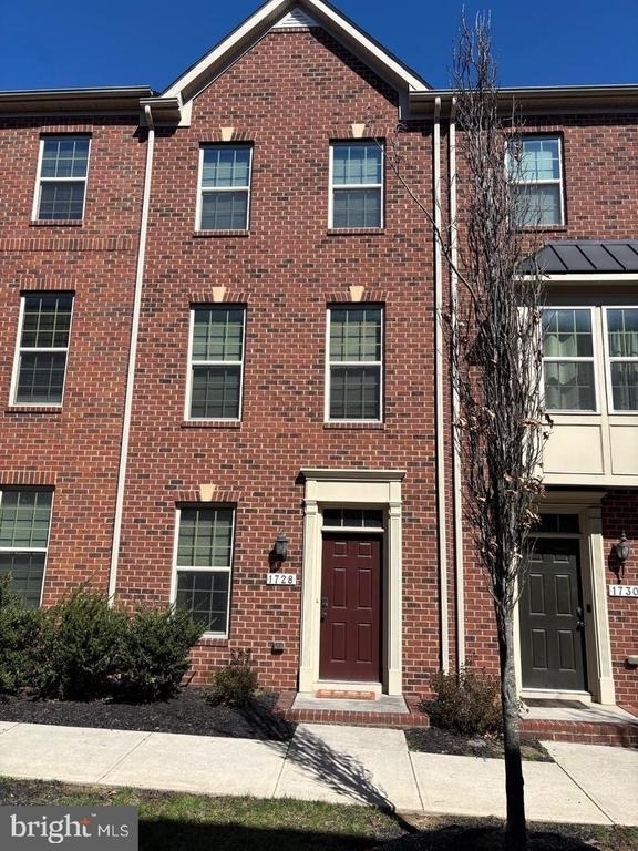 1728 Lantern Mews - Photo 0