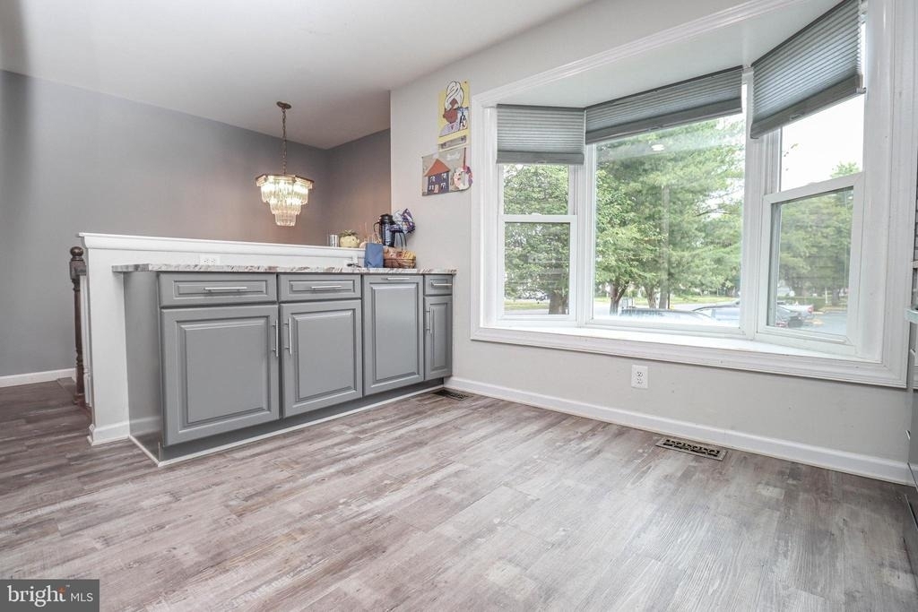2426 Vineyard Lane - Photo 6