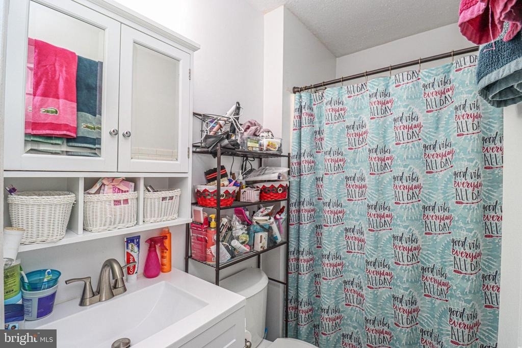 2426 Vineyard Lane - Photo 18