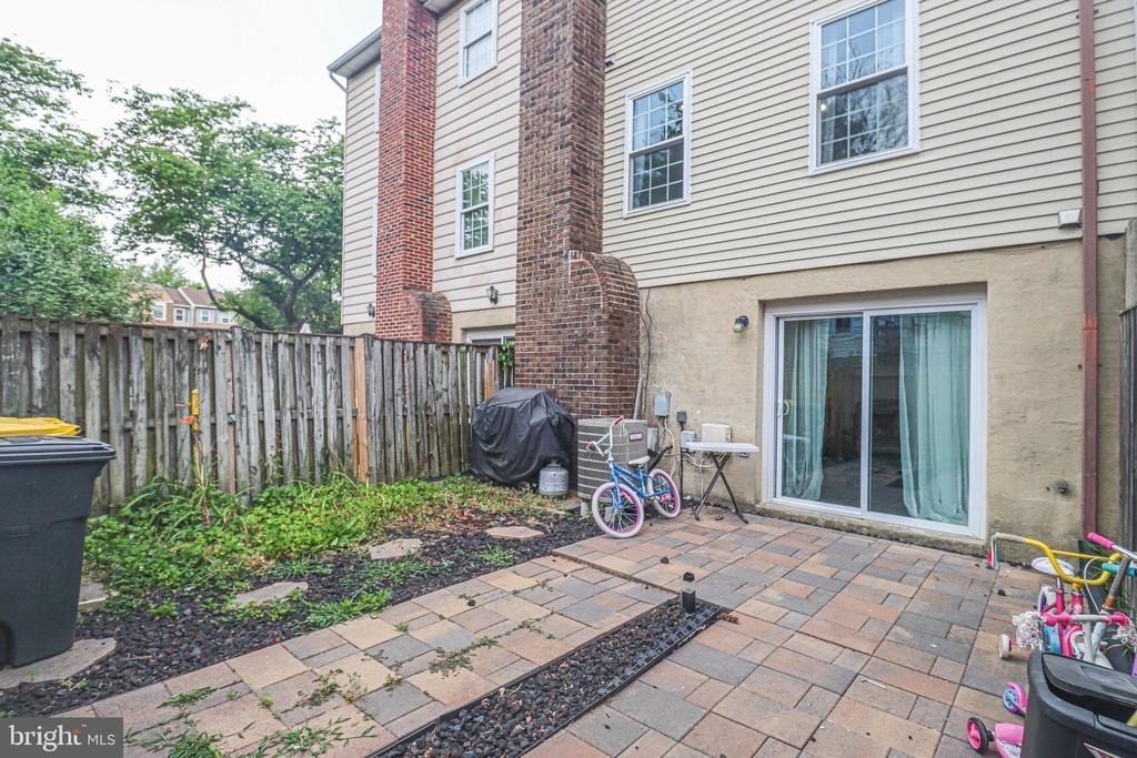 2426 Vineyard Lane - Photo 36
