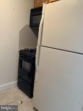 2401 Pennsylvania Avenue - Photo 8