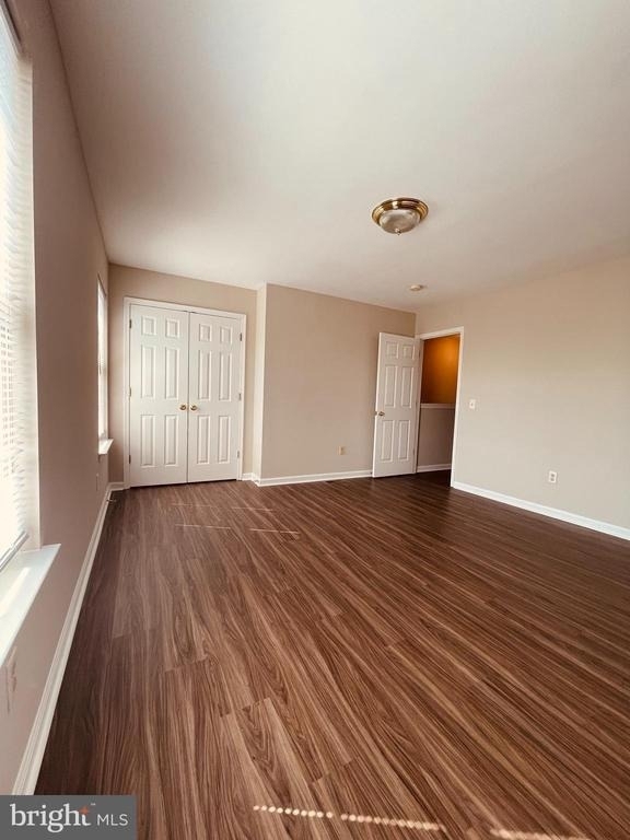 1505 W 5th Street - Photo 12