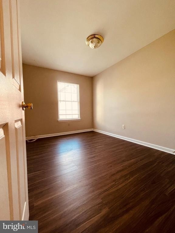 1505 W 5th Street - Photo 17