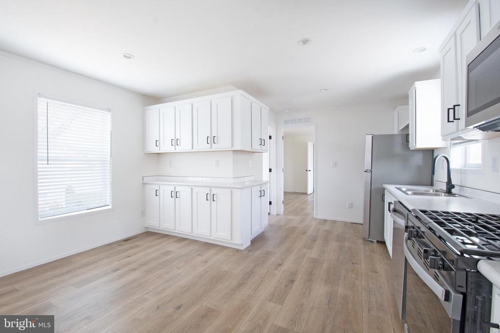 161 Carnation Drive - Photo 11