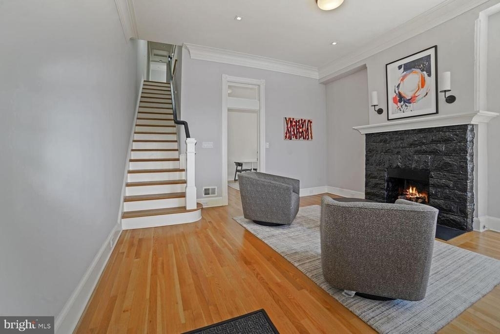 3348 Prospect Street Nw - Photo 2